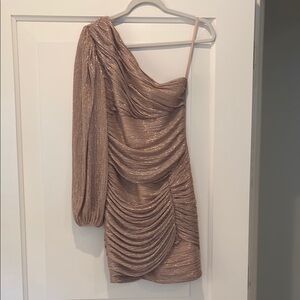 One shoulder rose gold dress!